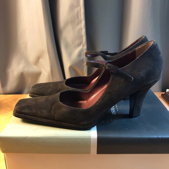 Bisou Bisou Suede pumps final price - Picture 2 of 3